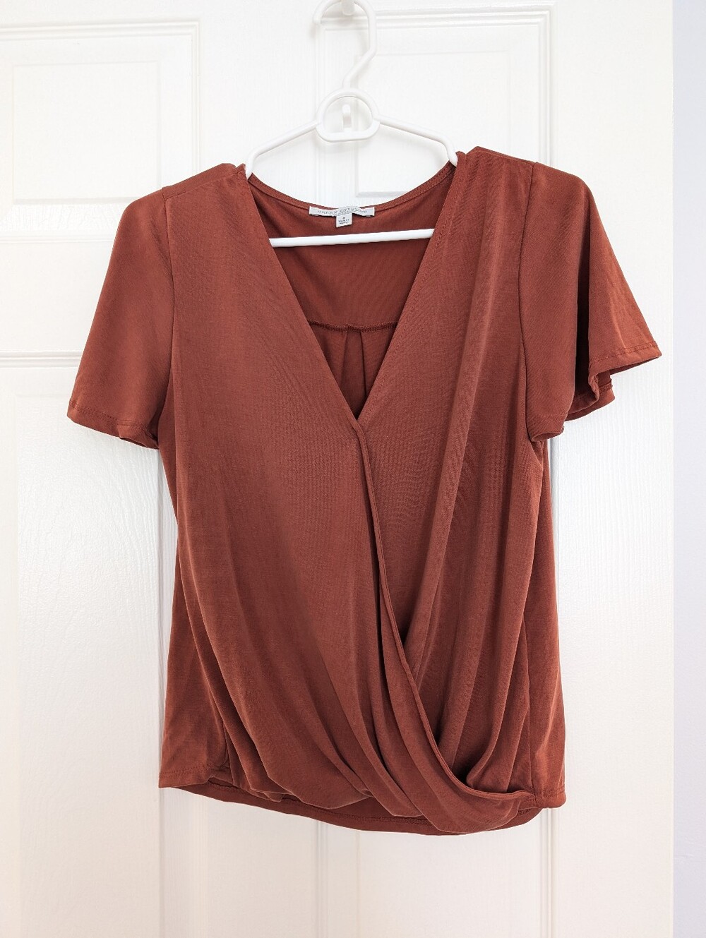 Green Envelope Burnt Orange Wrap Short Sleeve Top Size Small